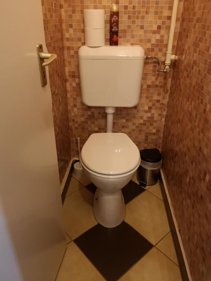 Natasa Apartman Oroshaza Ngoại thất bức ảnh