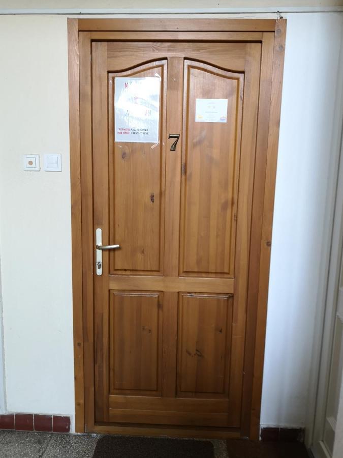 Natasa Apartman Oroshaza Ngoại thất bức ảnh